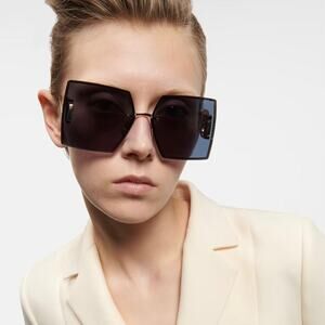 New! CHRISTIAN DIOR Sunglasses 30Montaigne S7U B0A0, Authentic